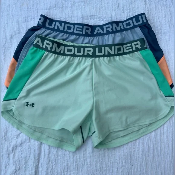 2 Pairs Under Armour Athletic Shorts size Medium - Picture 1 of 9